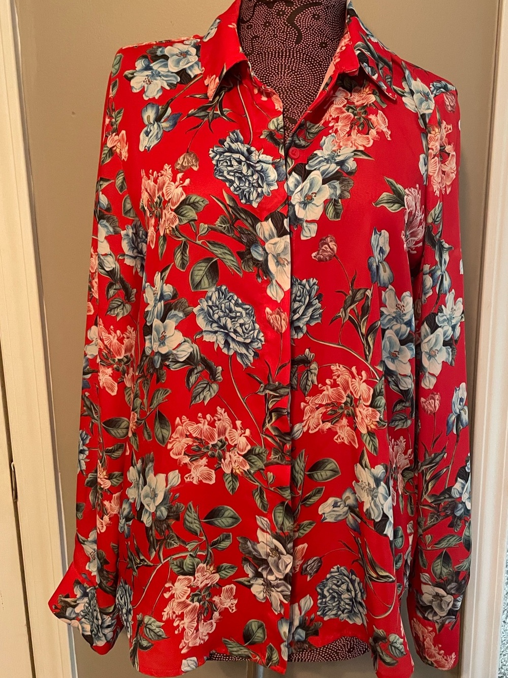 H&M Red Long Sleeved Button Up Floral Blouse Size 6